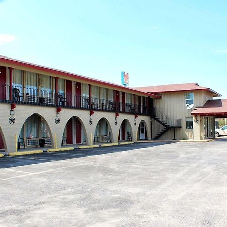 Executive Inn Goliad Экстерьер фото